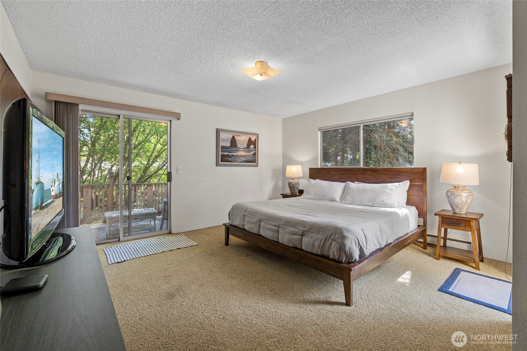 8252 Beach Way Drive Property Photo 23