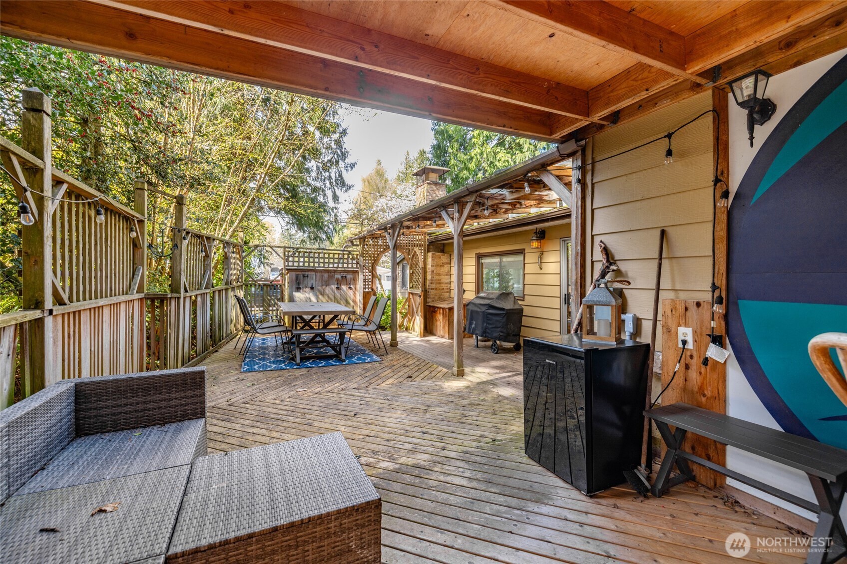 8252 Beach Way Drive Property Photo 30