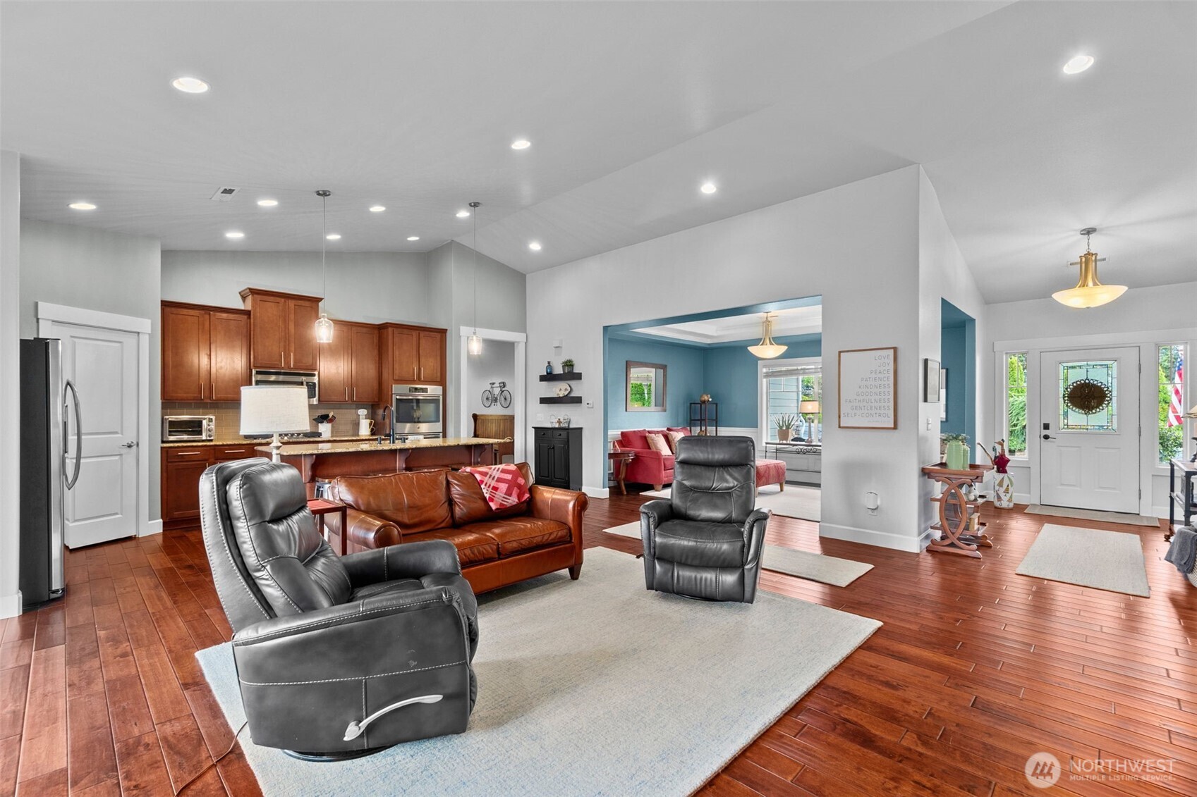 10411 32nd Street Property Photo 10