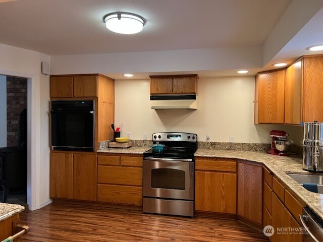 13 Raistakka Road Property Photo 17