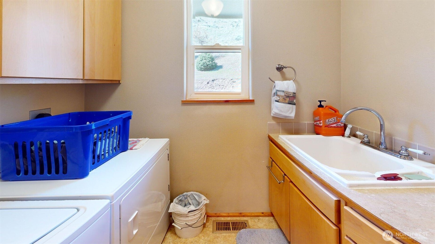 1811 Pine Creek Property Photo 15