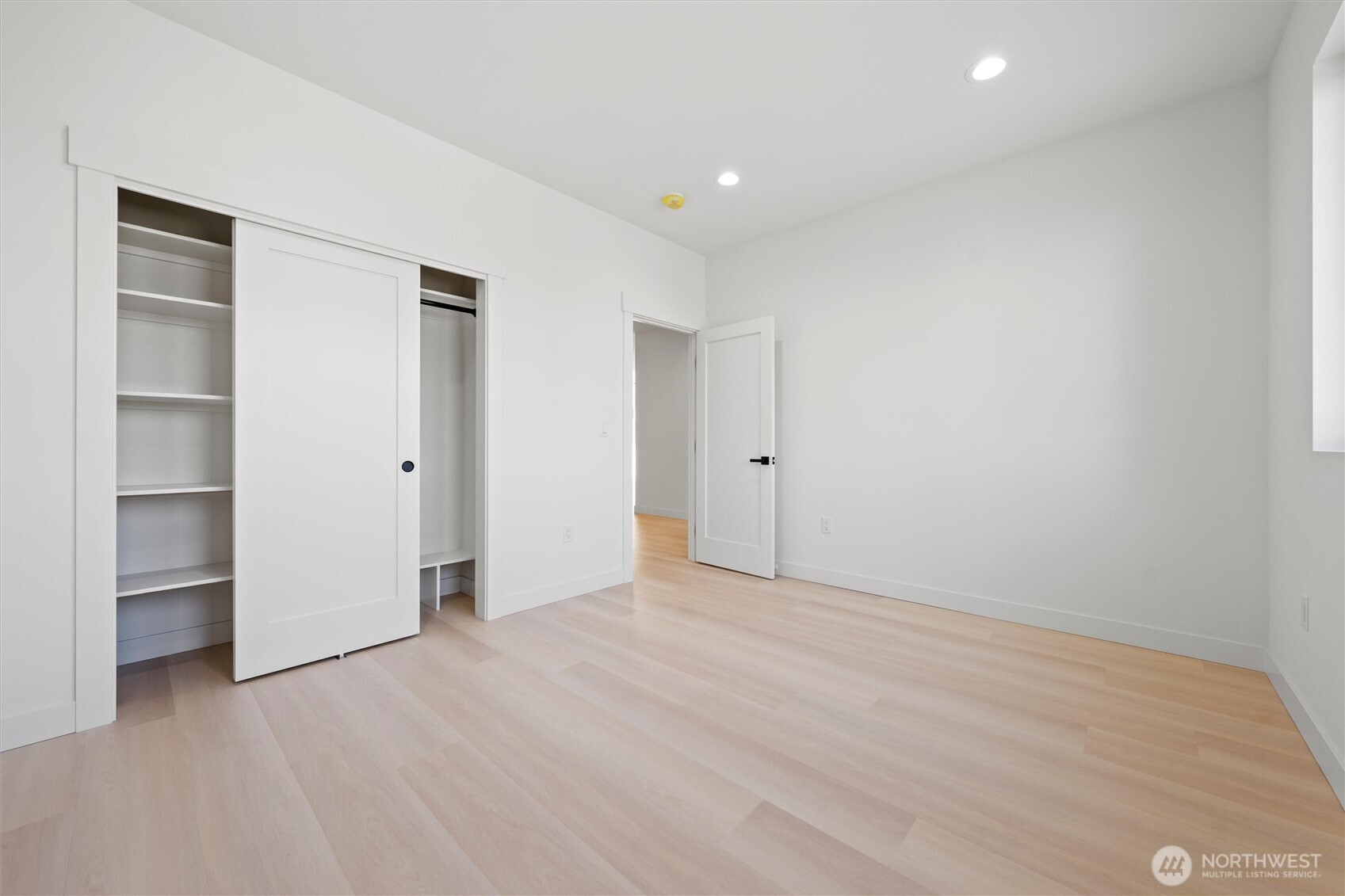 315 Buttercup Street Property Photo 25