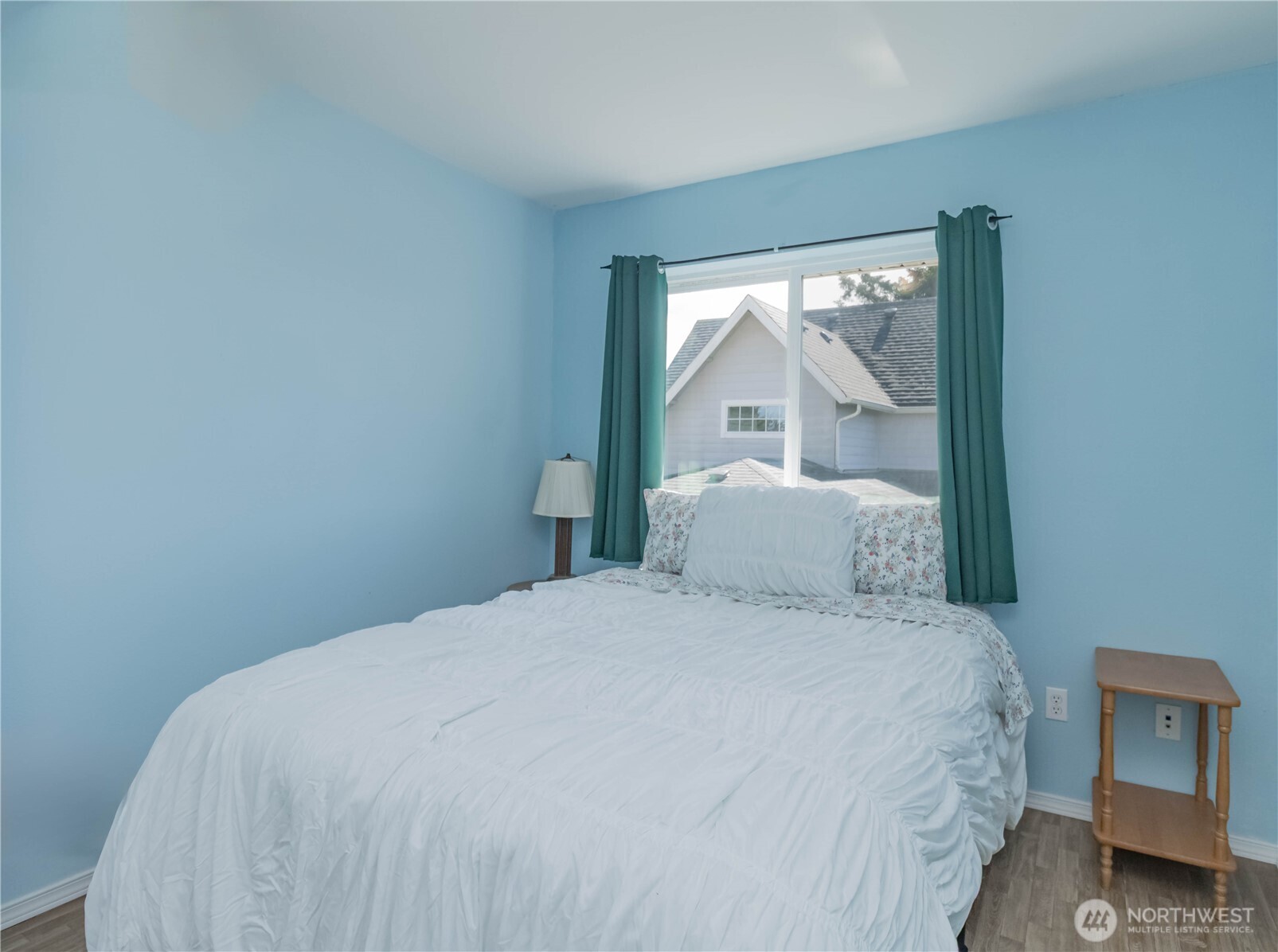 555 Ensign Avenue Property Photo 20