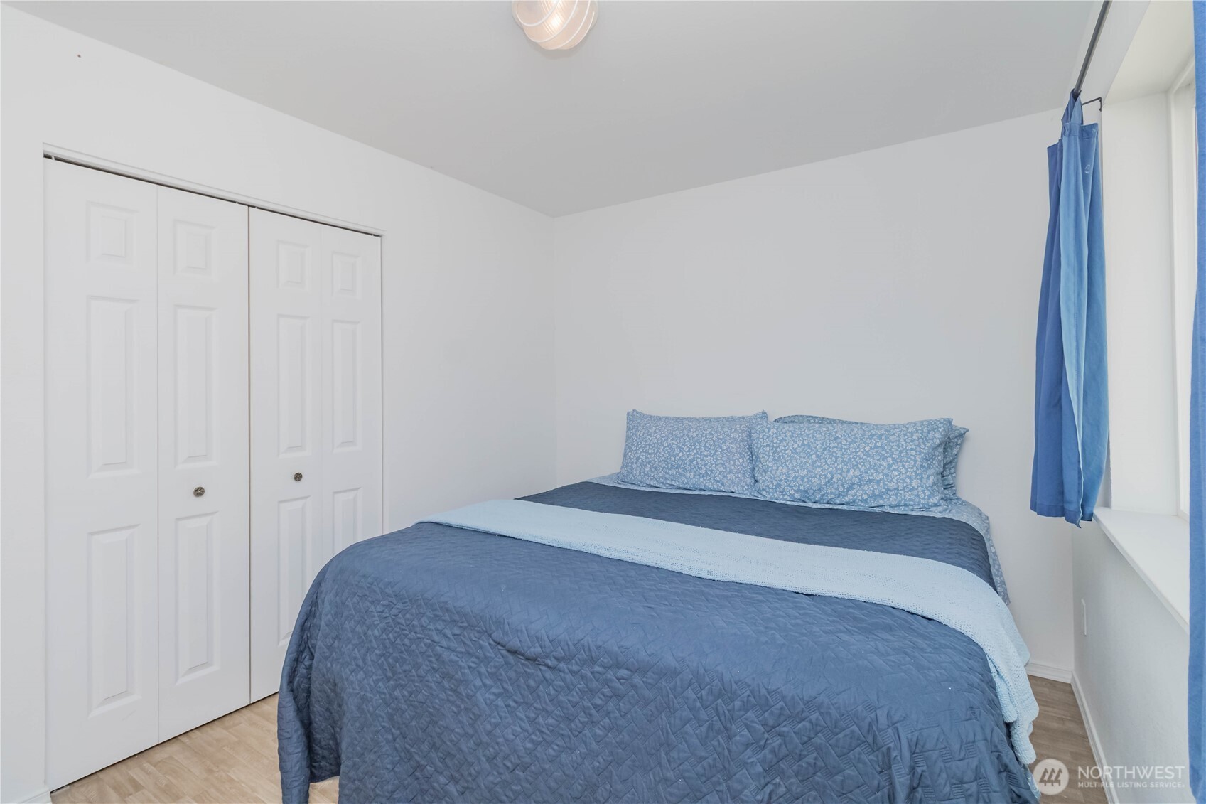 555 Ensign Avenue Property Photo 23