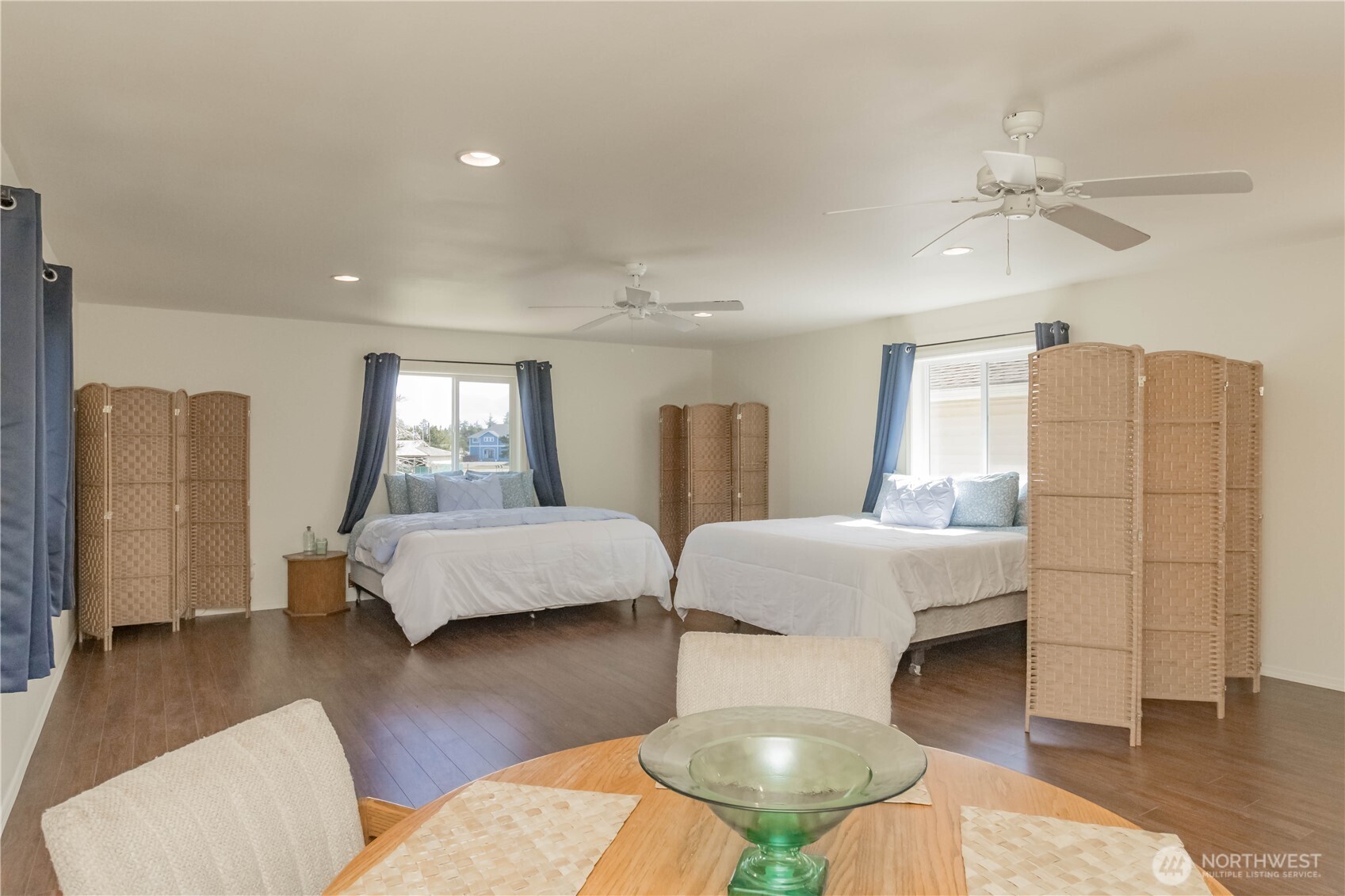 555 Ensign Avenue Property Photo 33