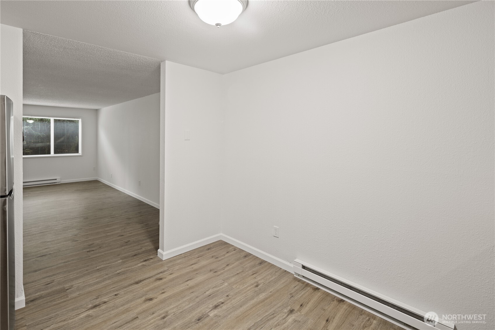 324 S Lafayette Avenue Property Photo 23