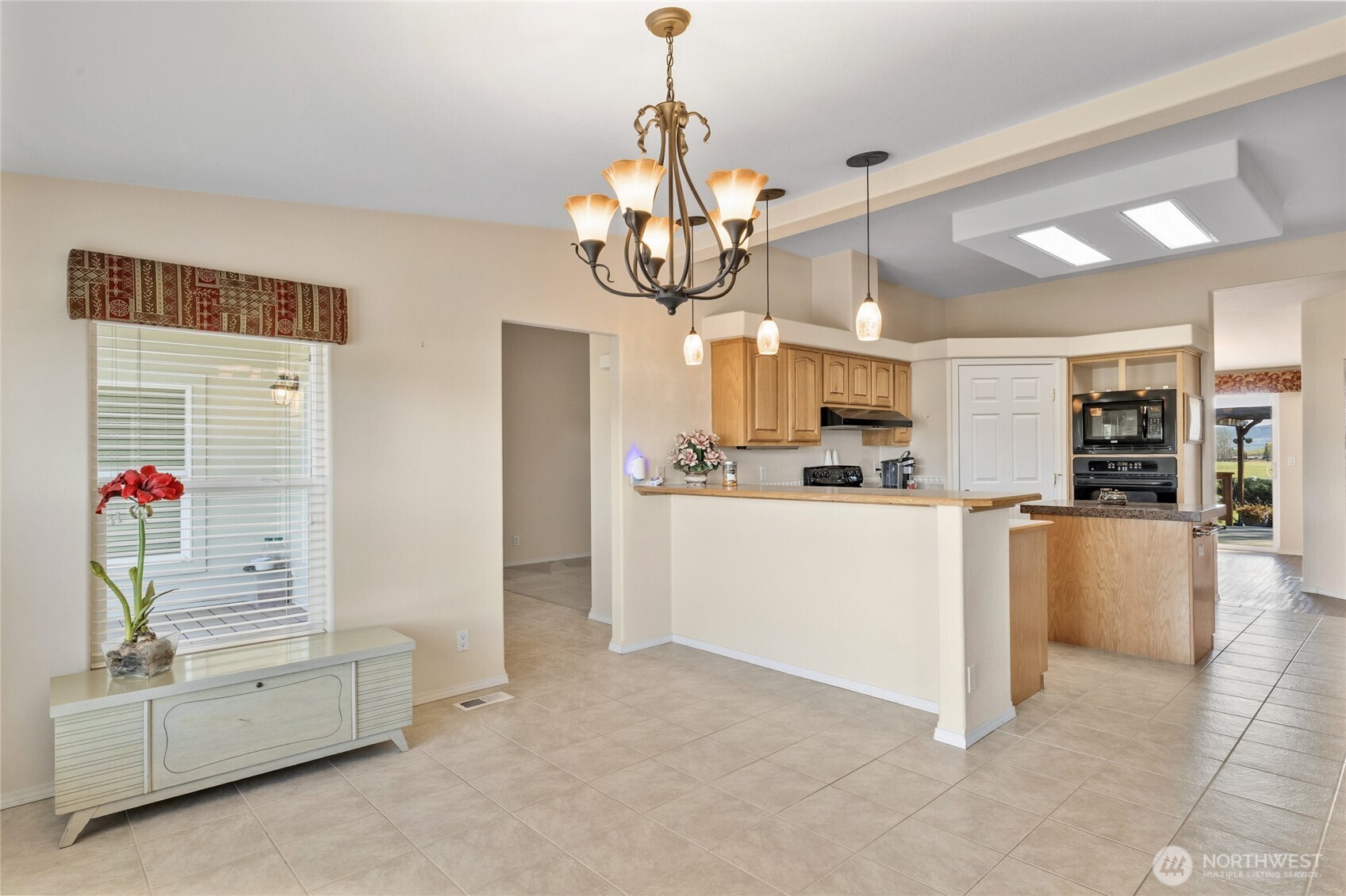 9010 Vantage Highway Property Photo 17