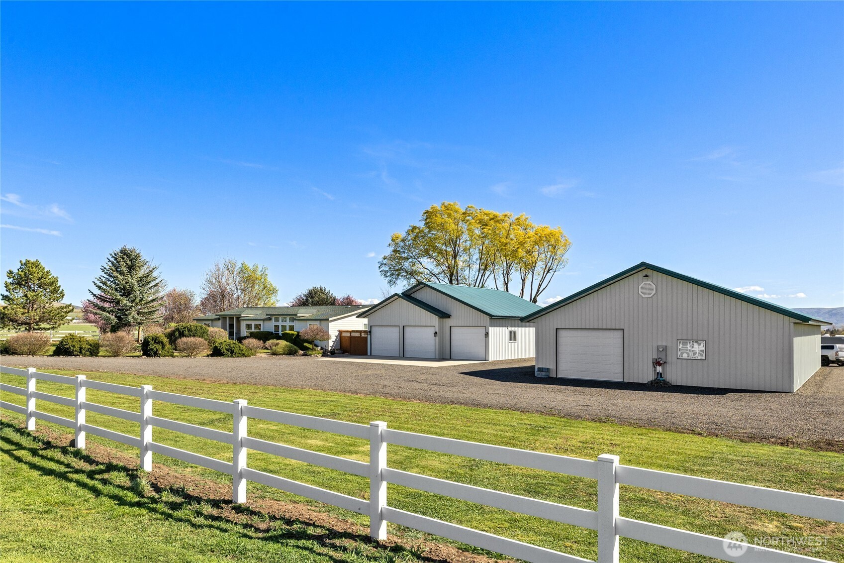 9010 Vantage Highway Property Photo 34