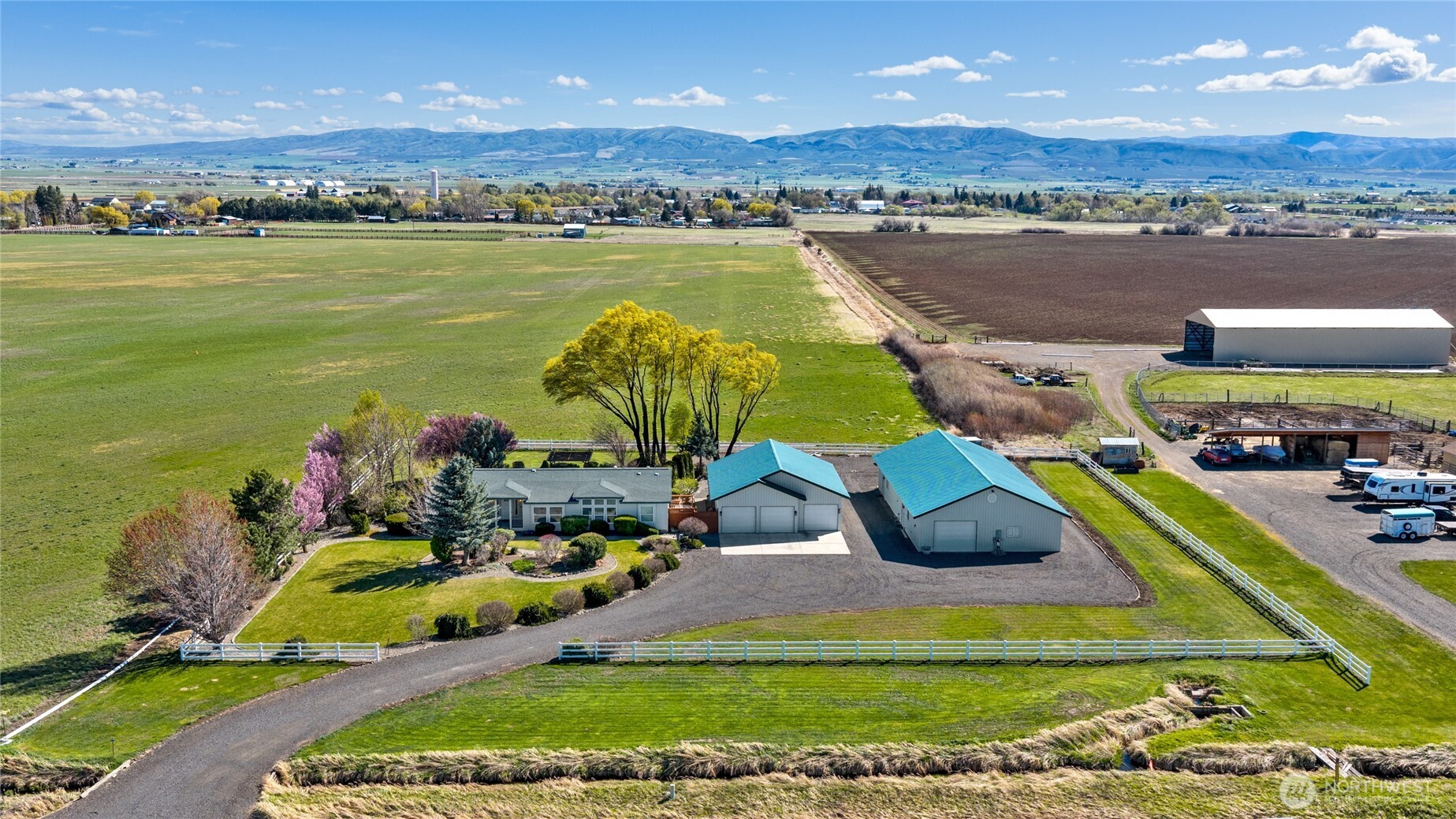 9010 Vantage Highway Property Photo 40