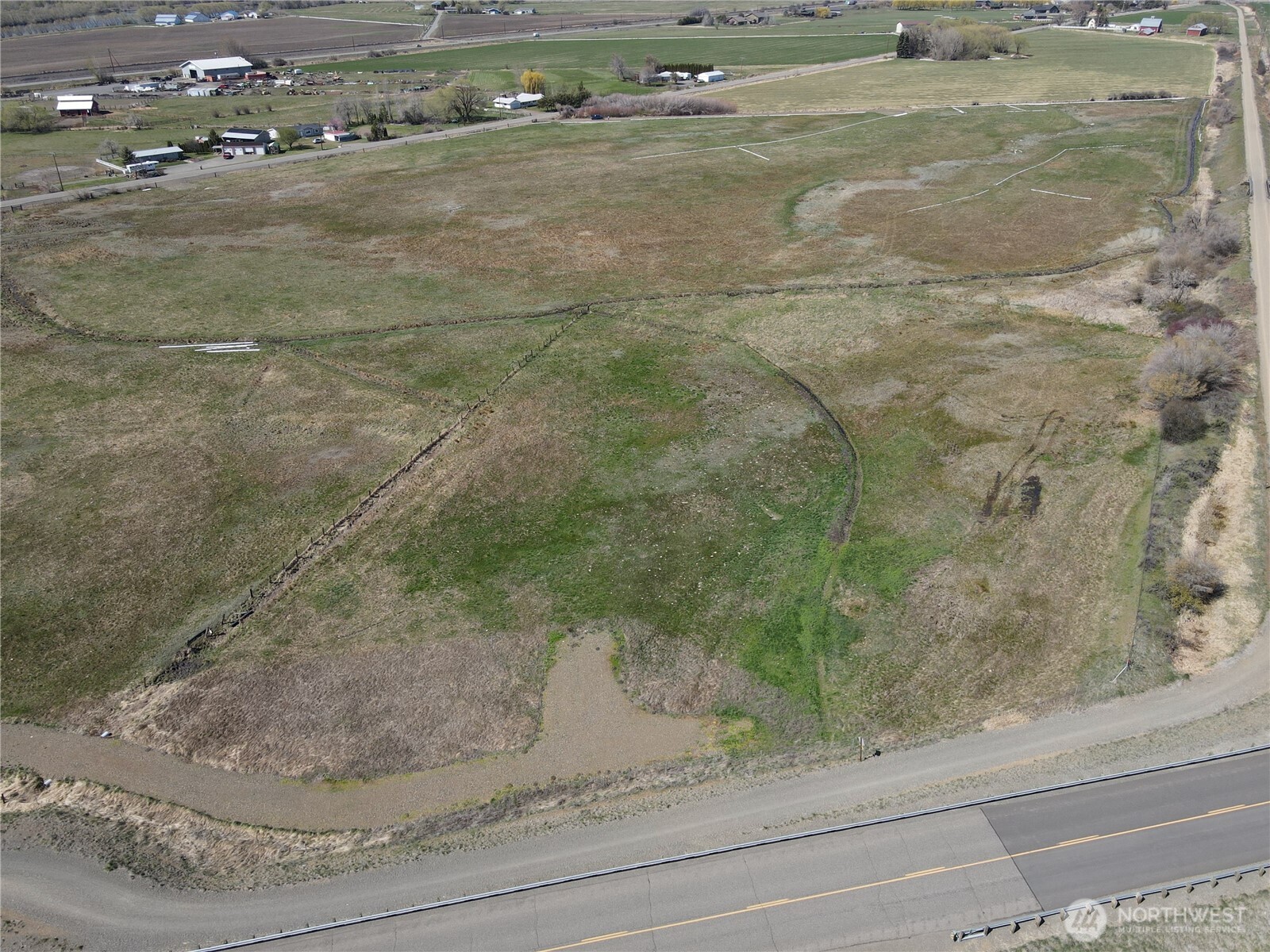 3 Xx Dry Creek Road Property Photo 12