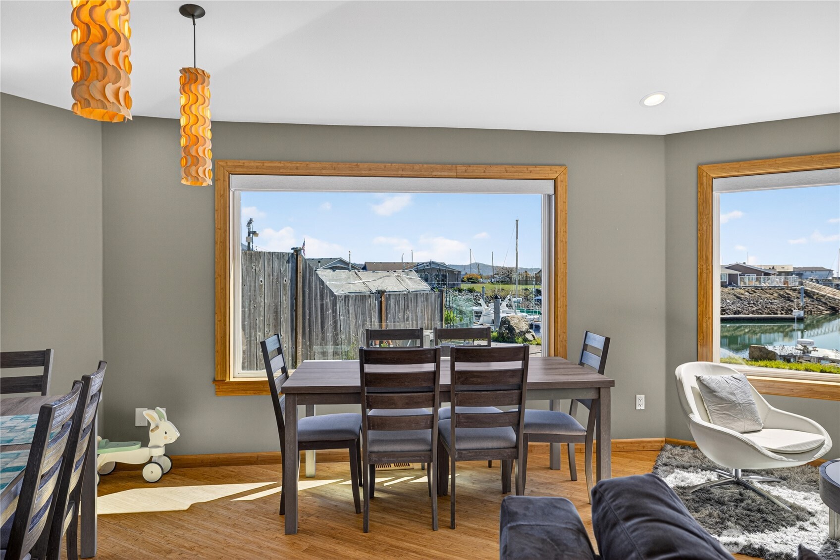 5309 Doon Way Property Photo 8