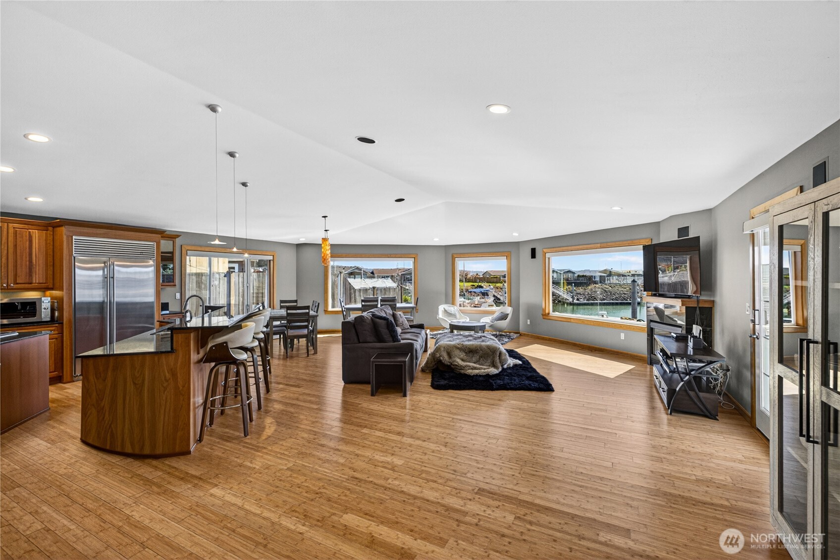 5309 Doon Way Property Photo 17