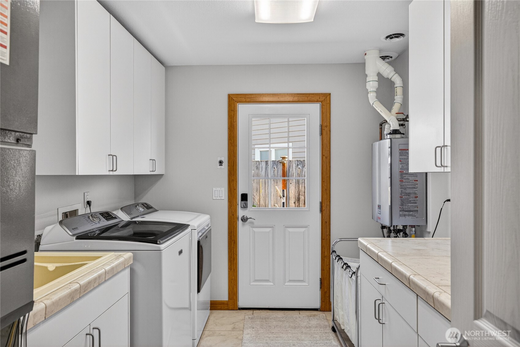 5309 Doon Way Property Photo 18