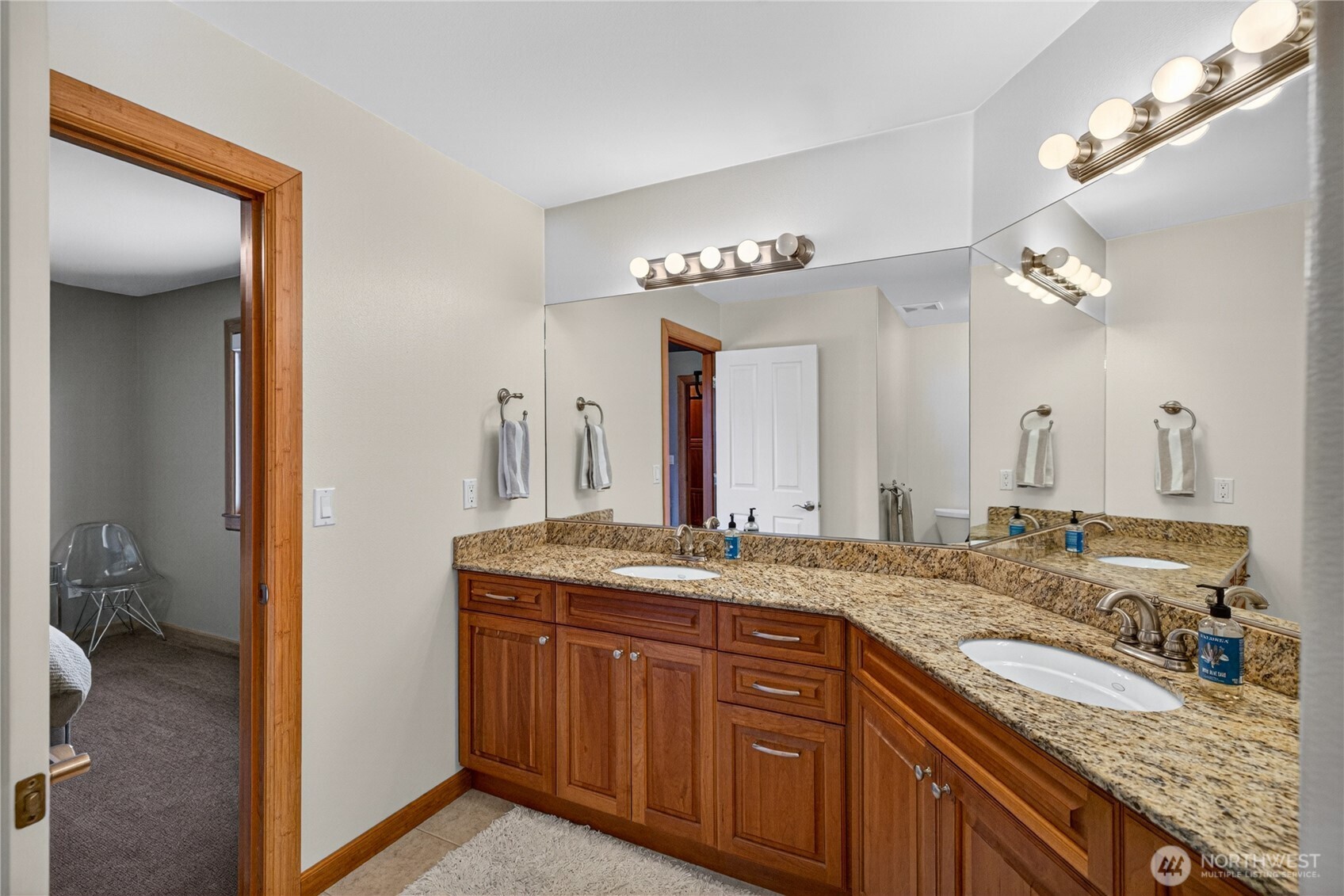 5309 Doon Way Property Photo 23