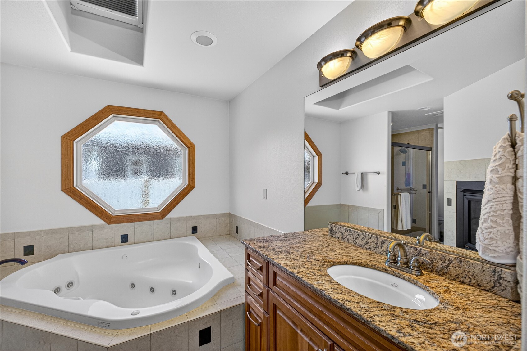5309 Doon Way Property Photo 32