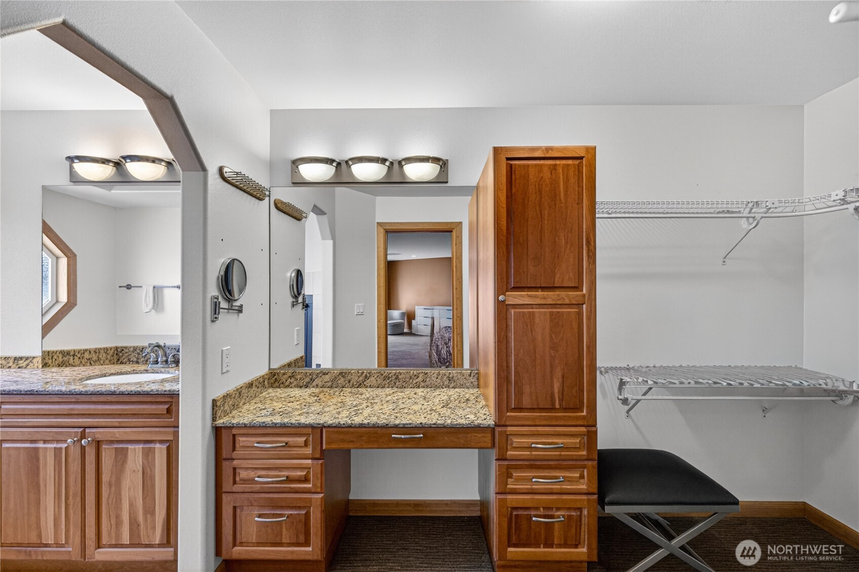 5309 Doon Way Property Photo 33