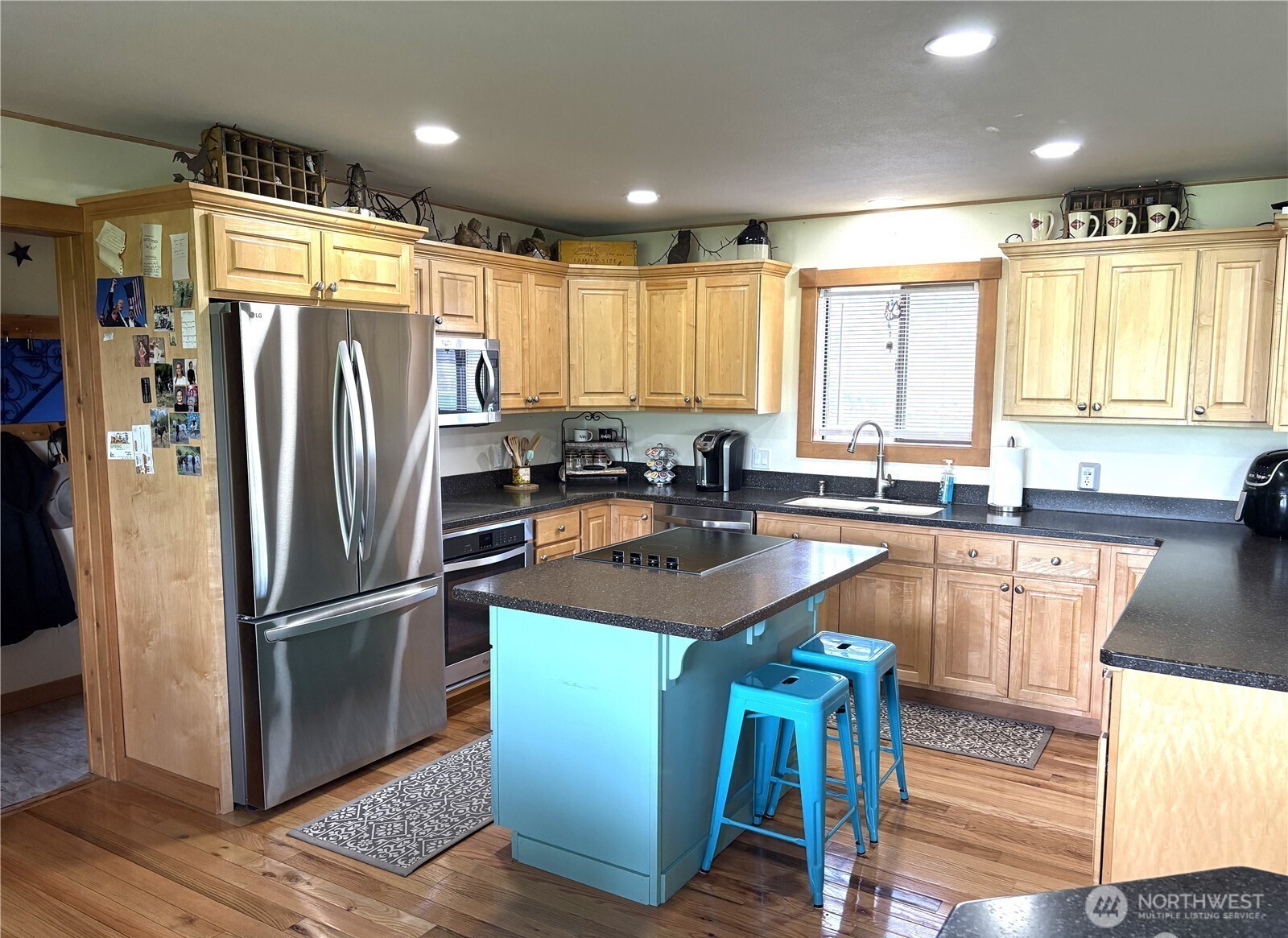 8 Mundinger Lane Property Photo 10
