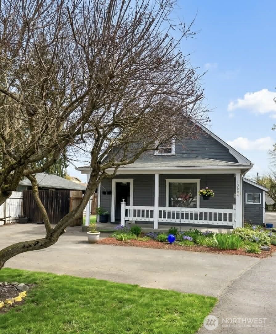 1088 Beach Avenue A Property Photo 1