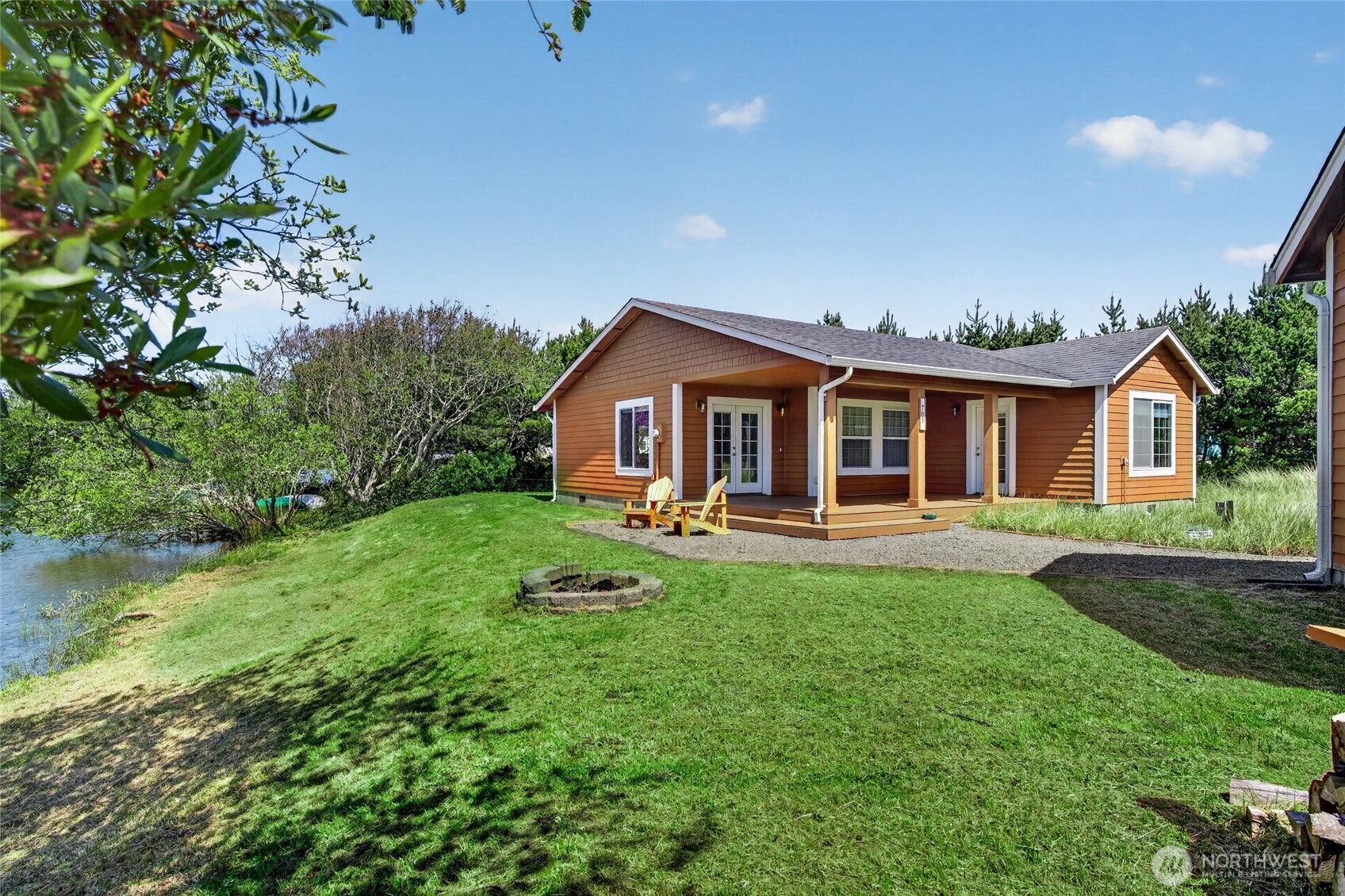 703 353rd Place Property Photo 6