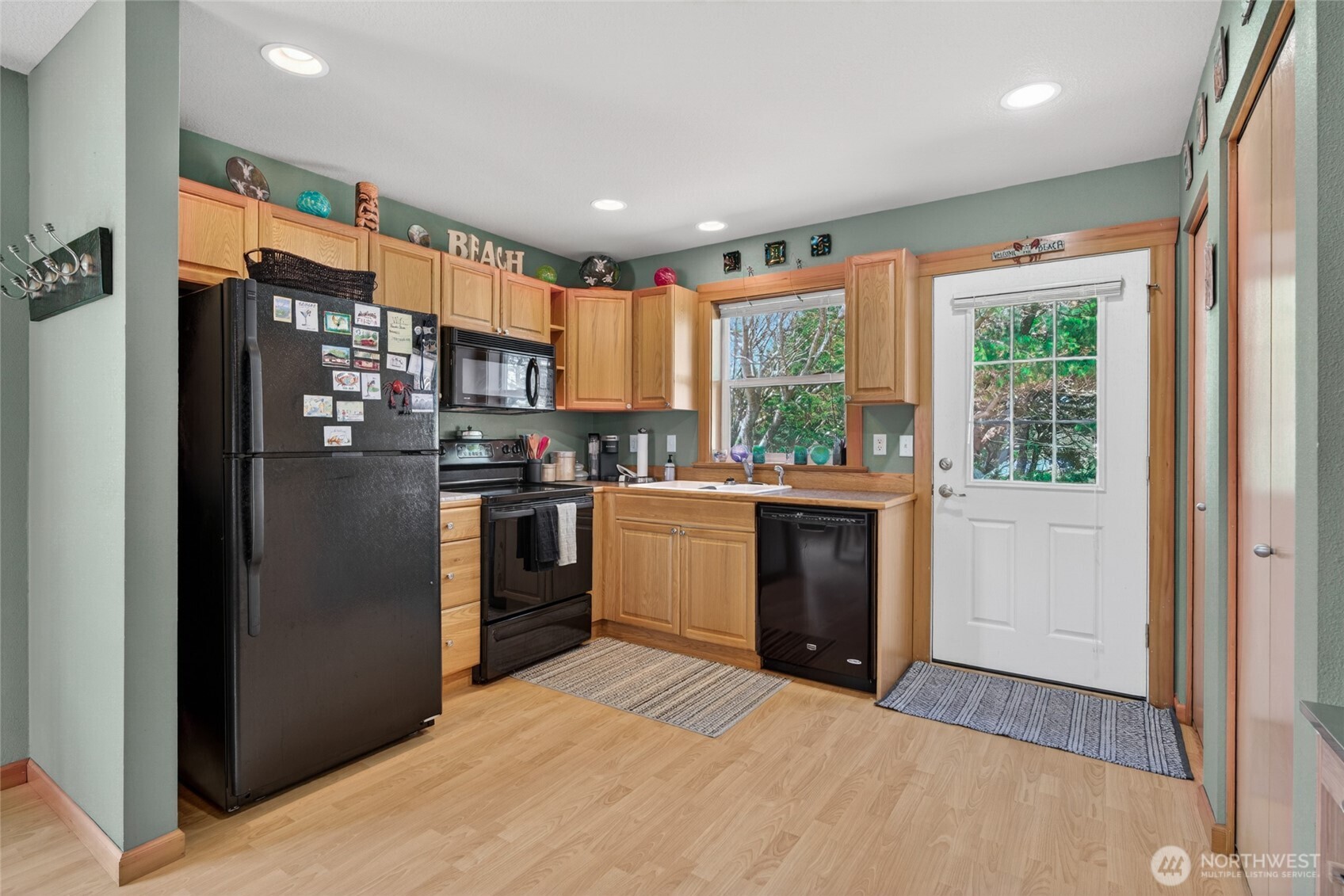 703 353rd Place Property Photo 16