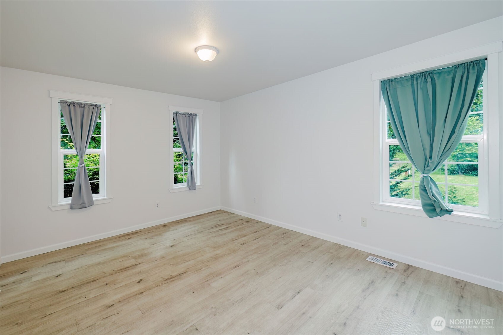 3193 Woods Road Property Photo 13