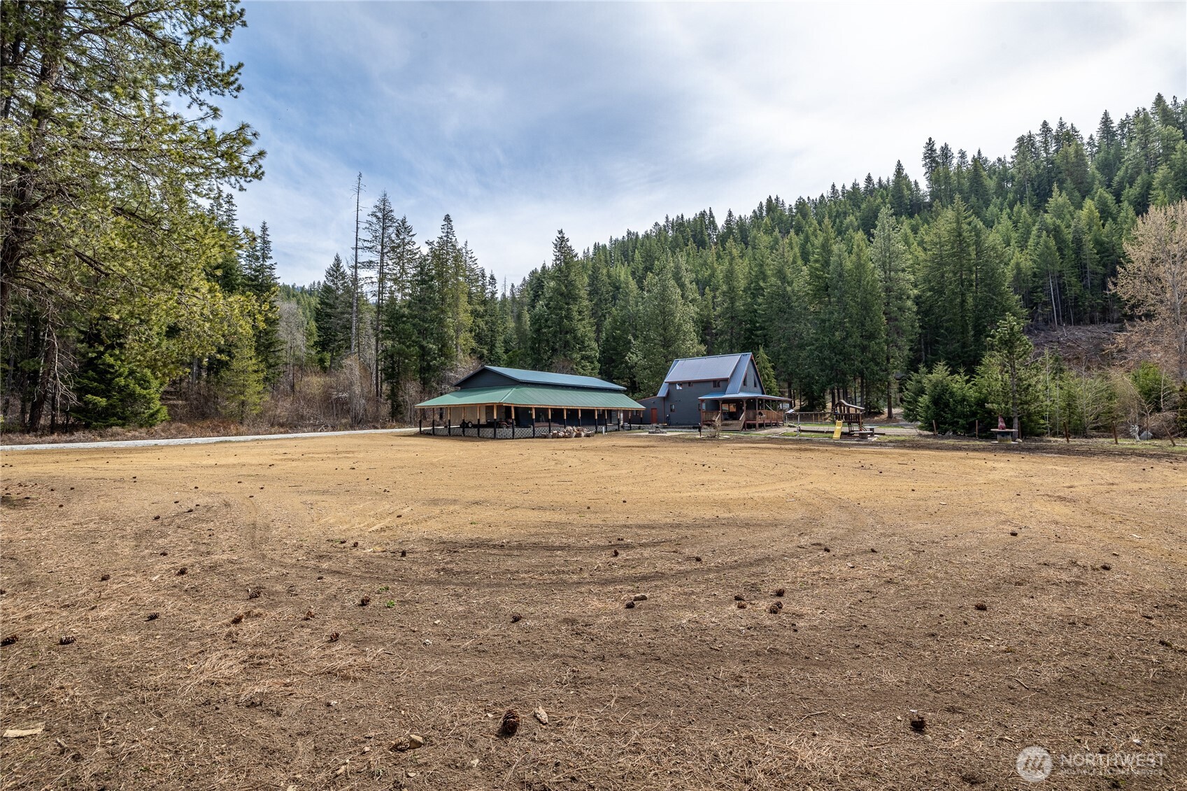 11090 Wending Lane Property Photo 3