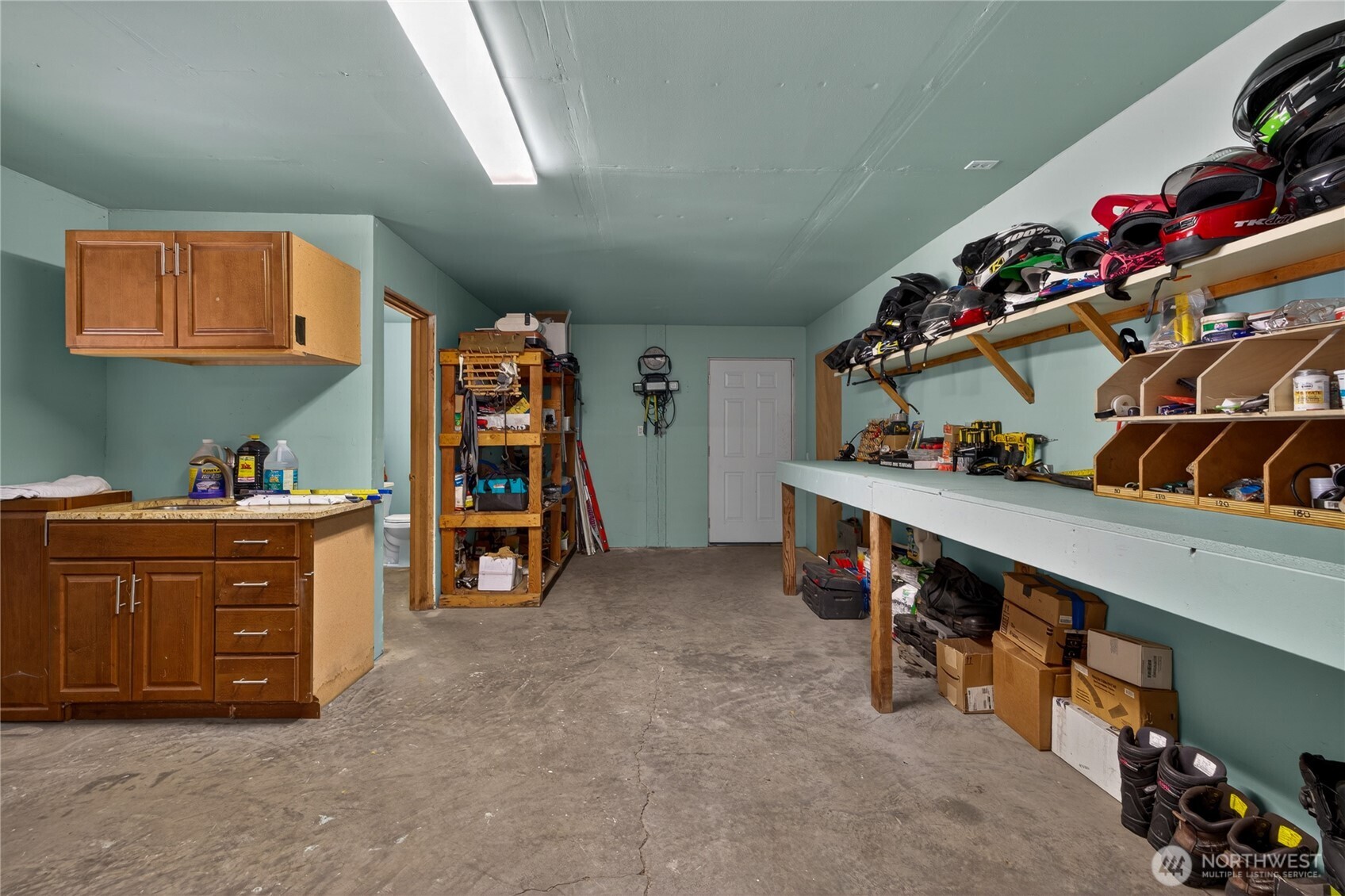 11090 Wending Lane Property Photo 29