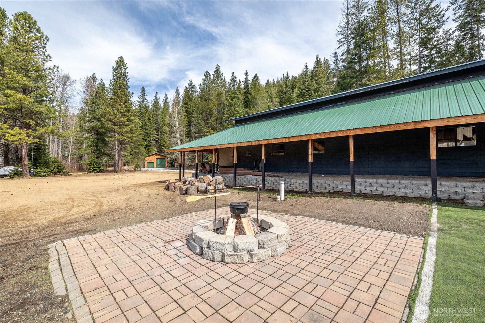 11090 Wending Lane Property Photo 32