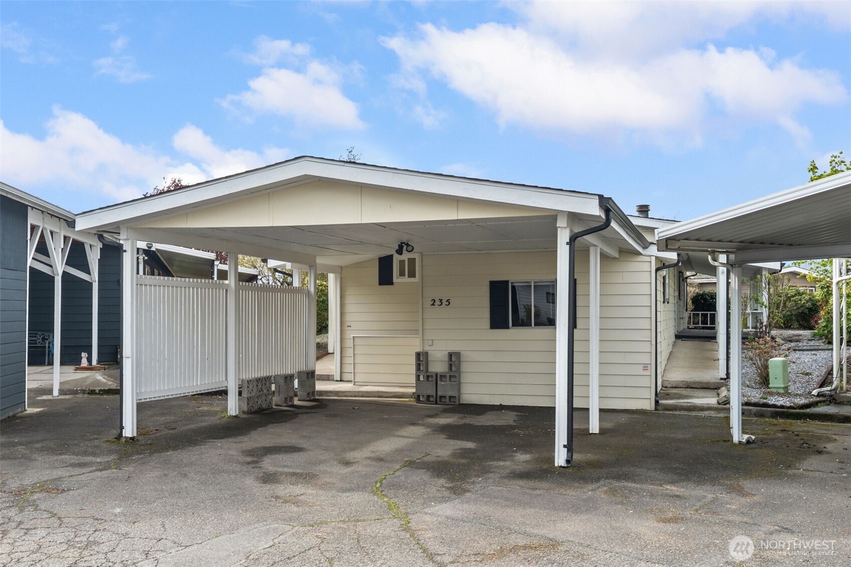 1402 22nd Street 235 Property Photo 4