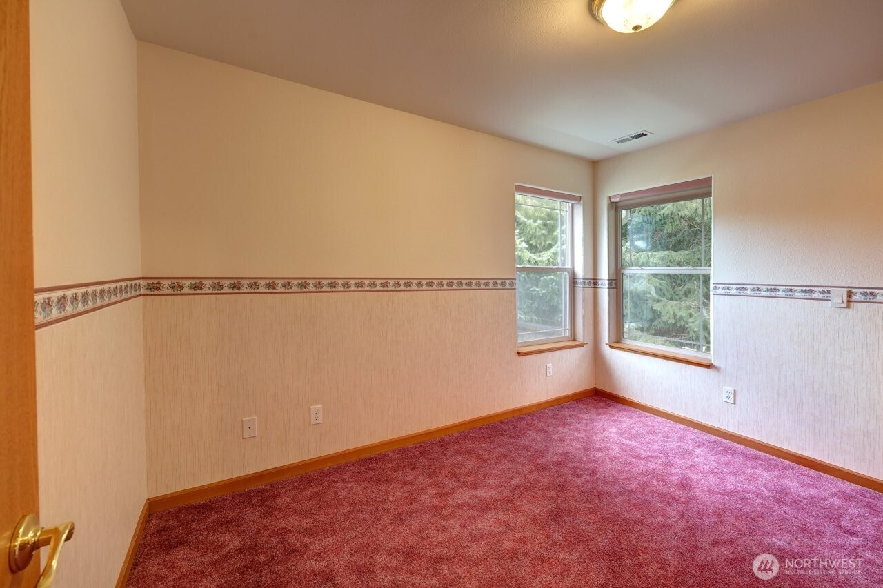 32204 T Place Property Photo 21