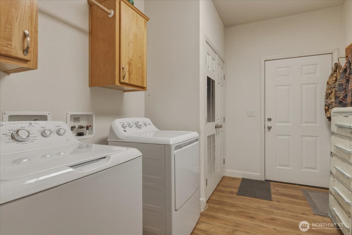 7 Horizon Drive Property Photo 22