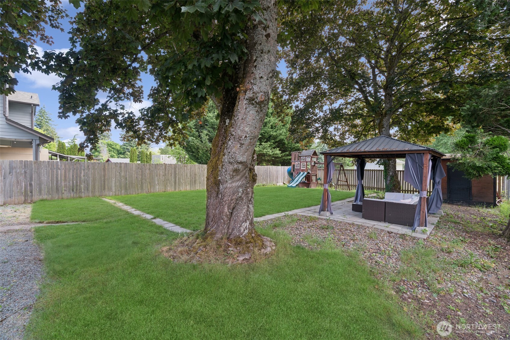 7609 A Street Property Photo 23