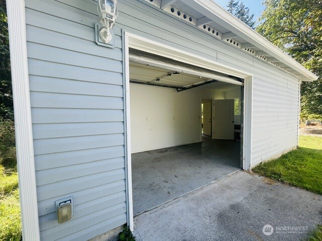 10410 357th Street Property Photo 5
