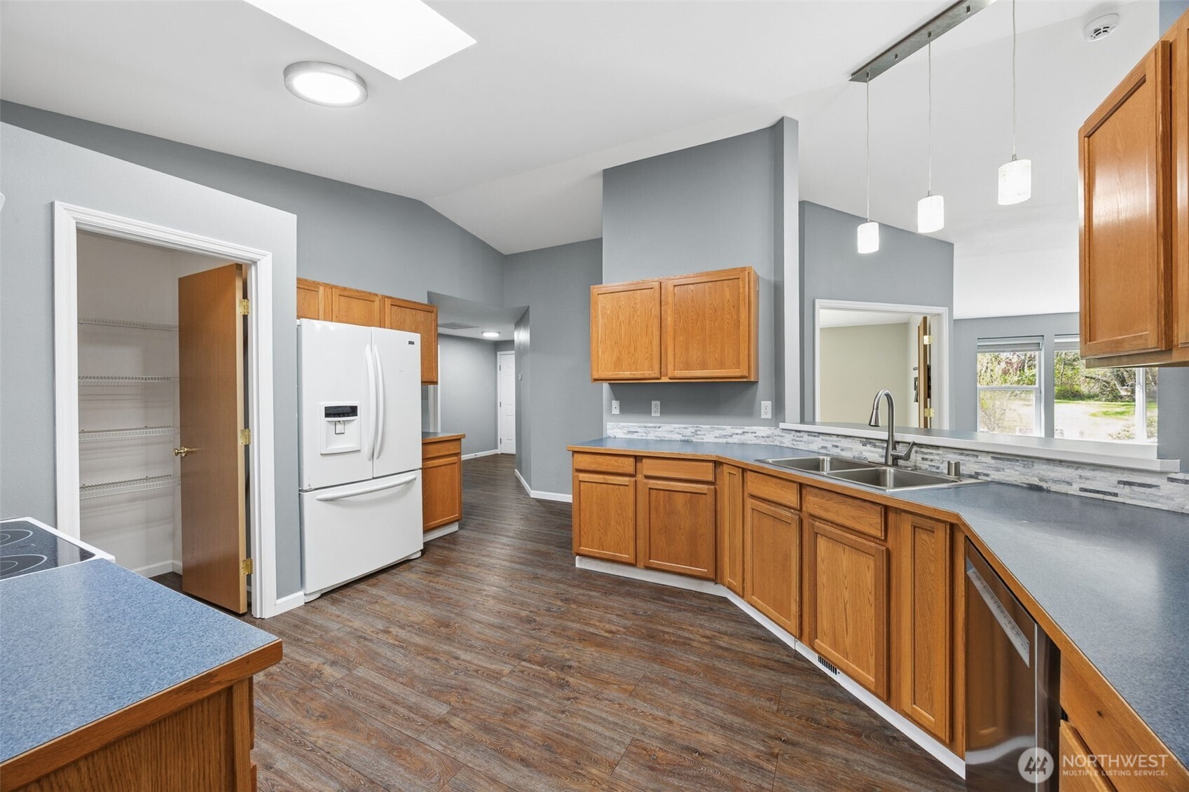 10410 357th Street Property Photo 10