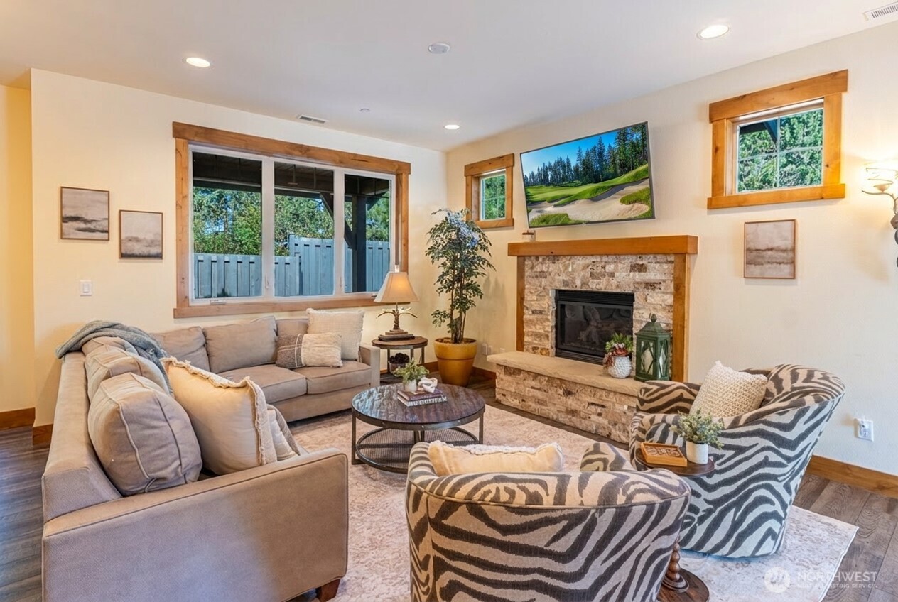 3690 Suncadia Trail Property Photo 7