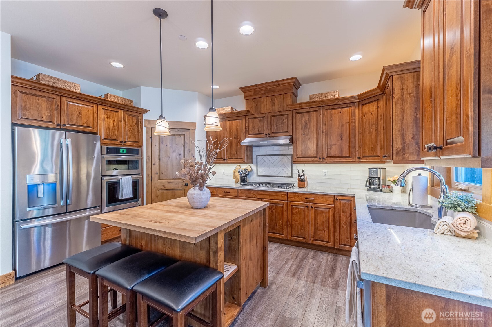 3690 Suncadia Trail Property Photo 10