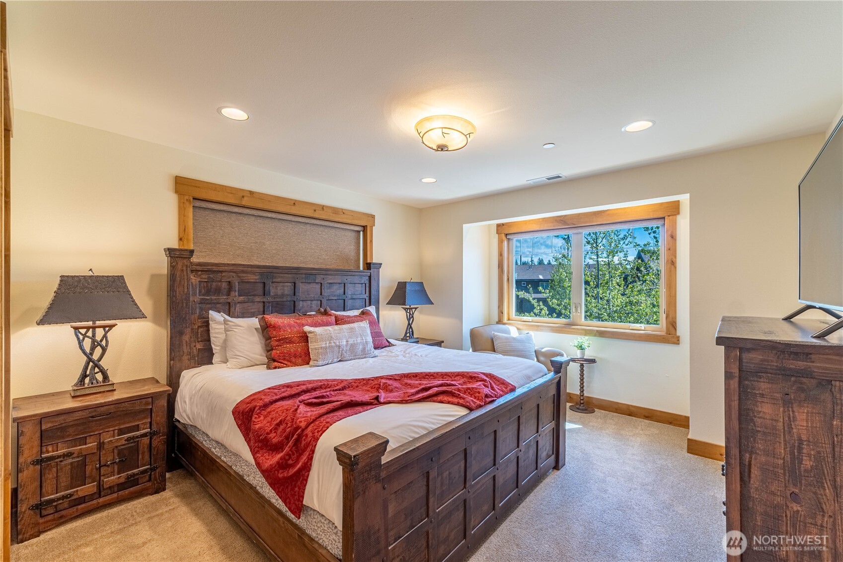 3690 Suncadia Trail Property Photo 17