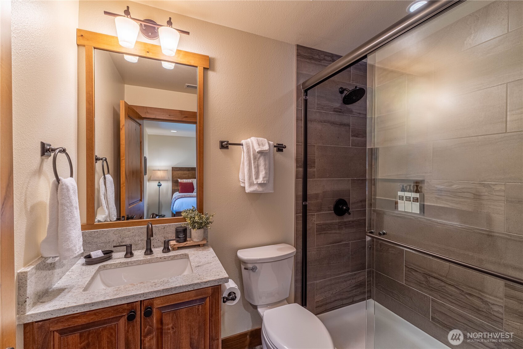 3690 Suncadia Trail Property Photo 22