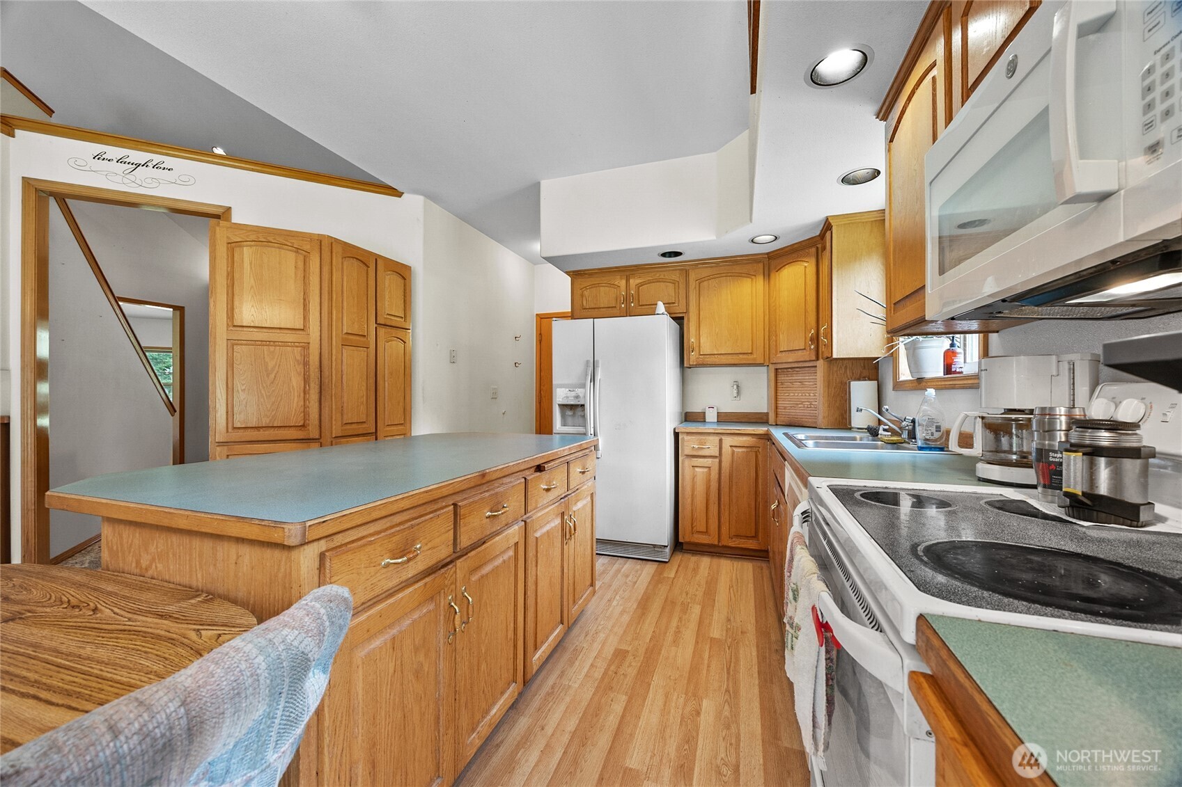 122 Ridge View Drive Property Photo 12