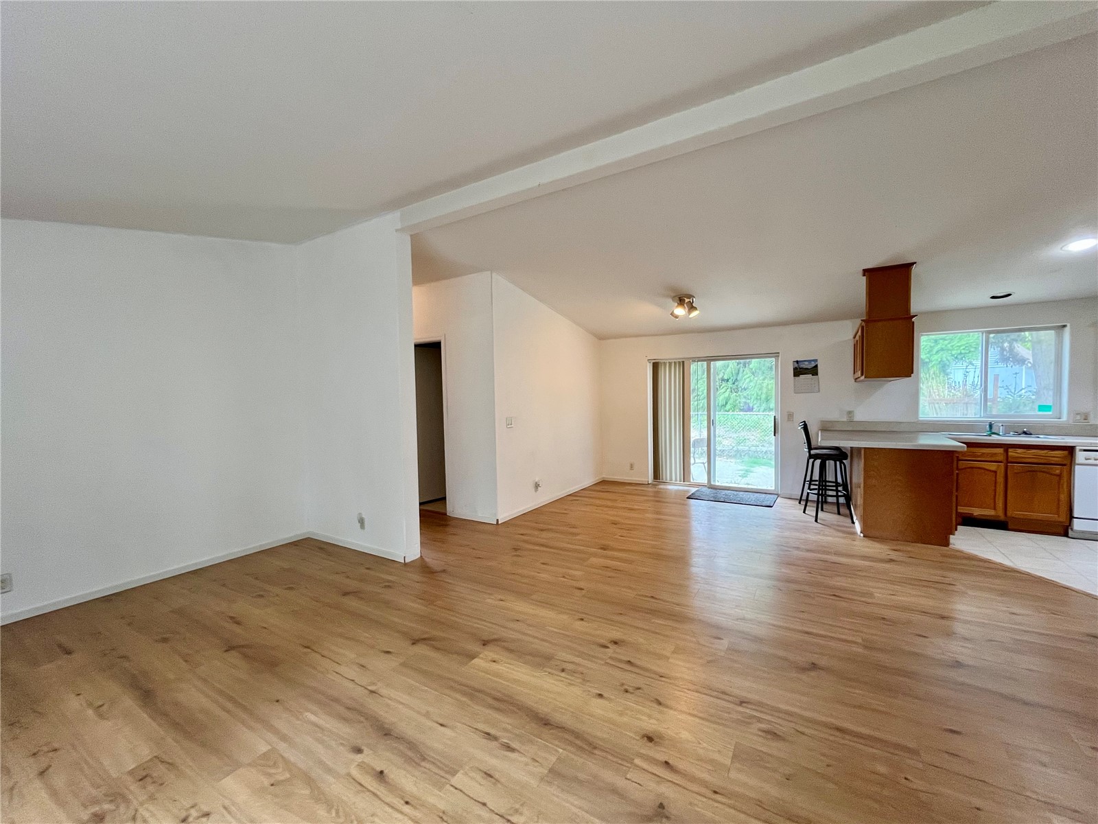 41 Allen Dr Property Photo 4