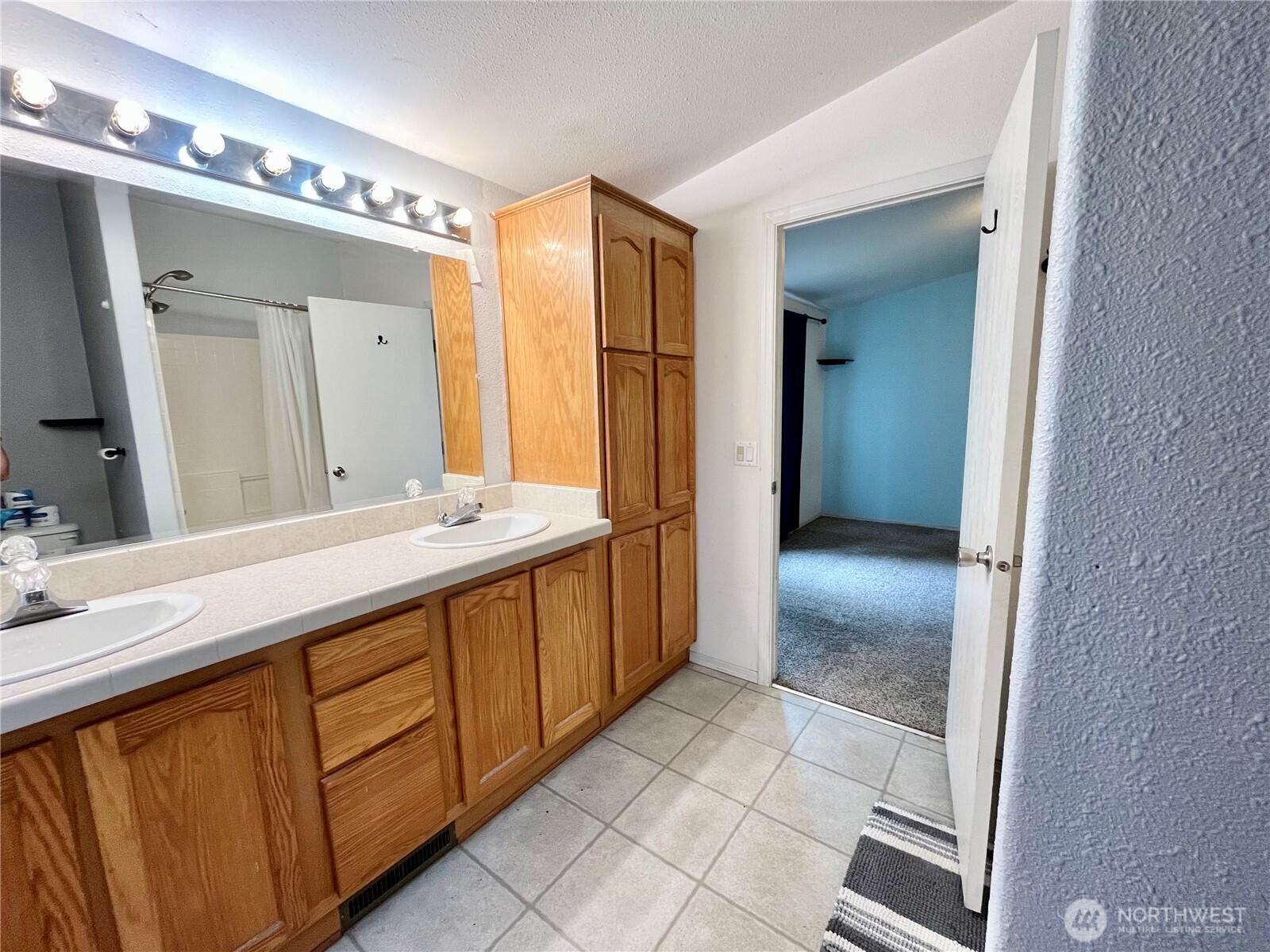 41 Allen Dr Property Photo 17