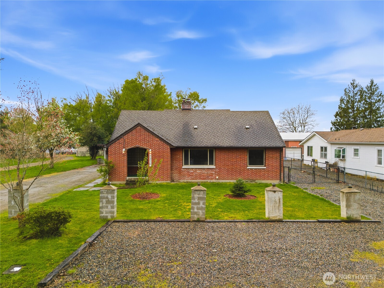 7316 166th Avenue Property Photo 1