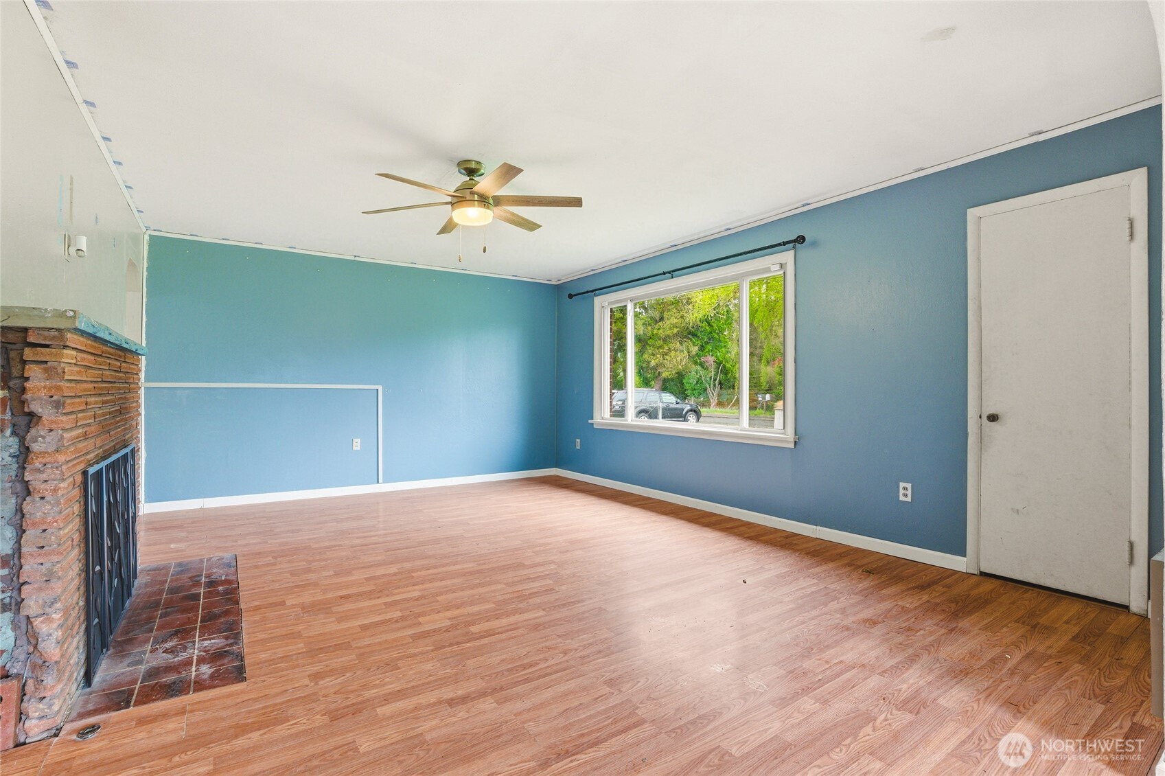 7316 166th Avenue Property Photo 5