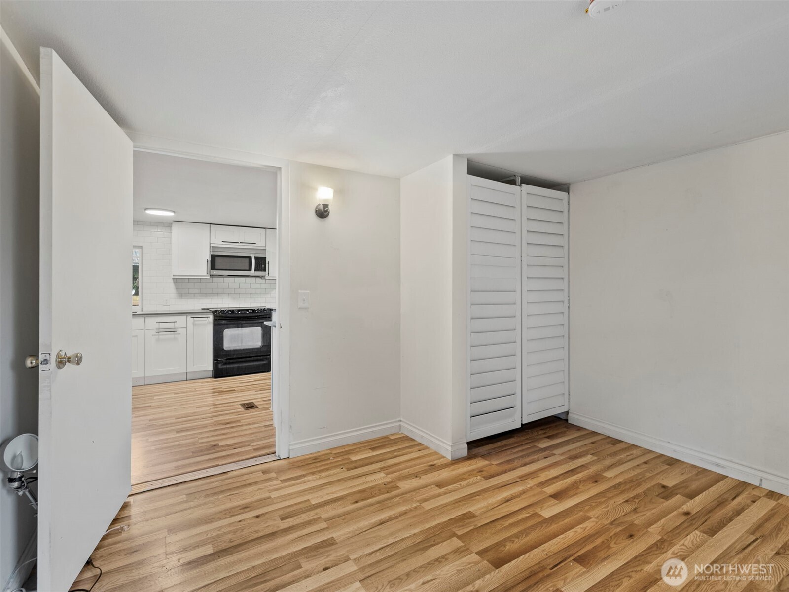 11040 14th Avenue Property Photo 23