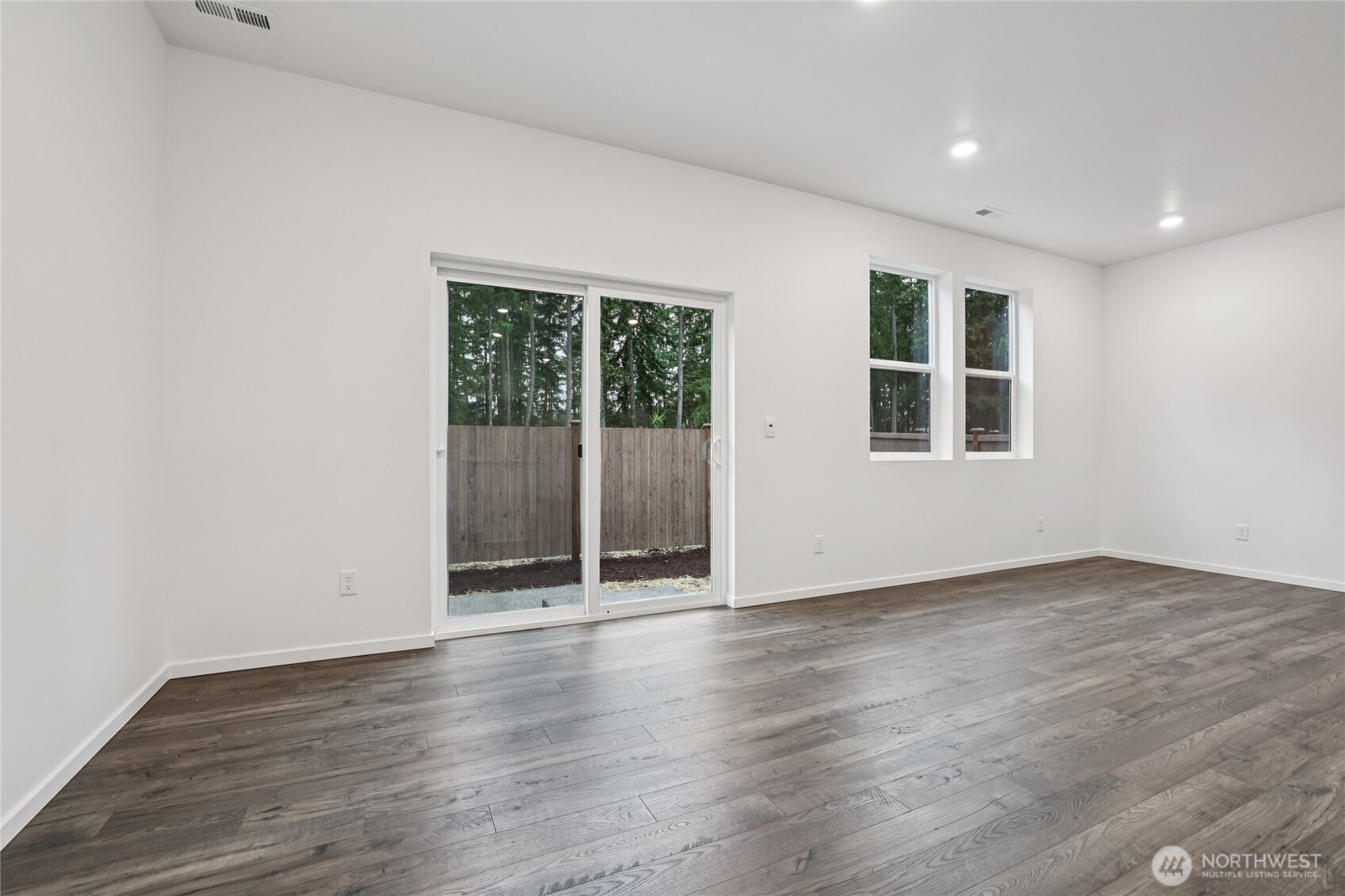 10734 188th Street 1023 Property Photo 6