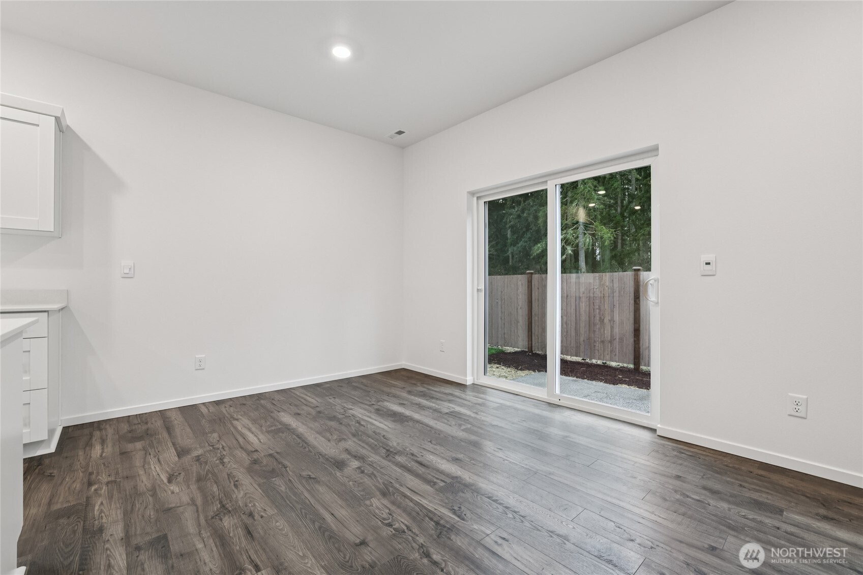 10734 188th Street 1023 Property Photo 16
