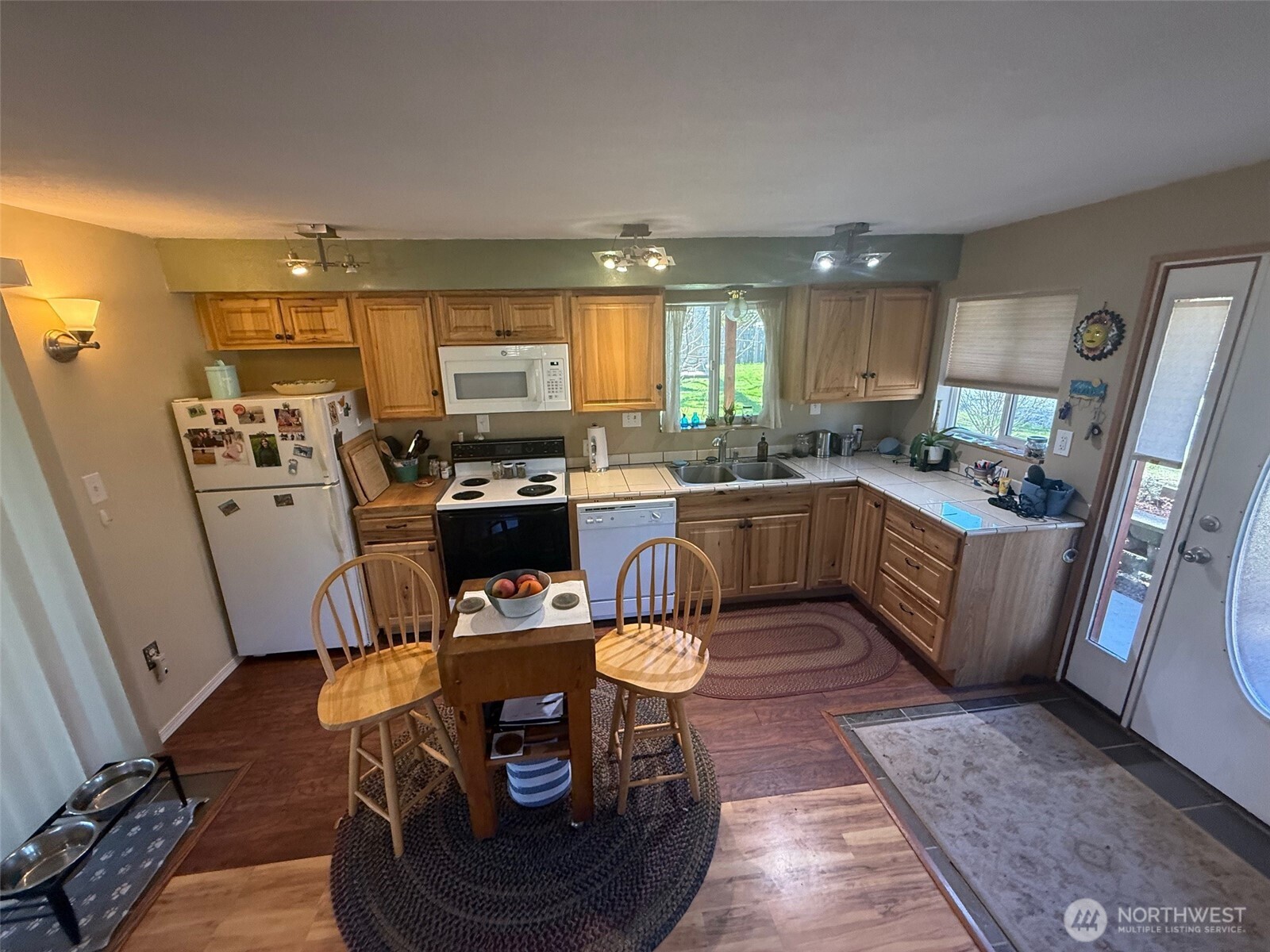 27006 U Street Property Photo 11