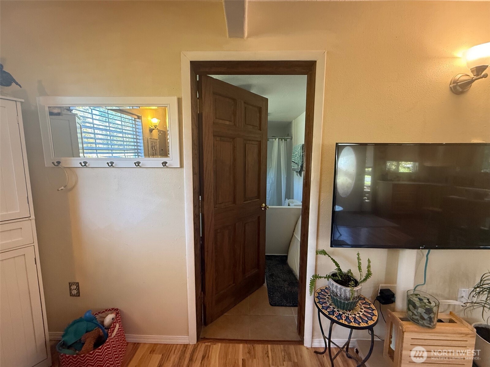27006 U Street Property Photo 13