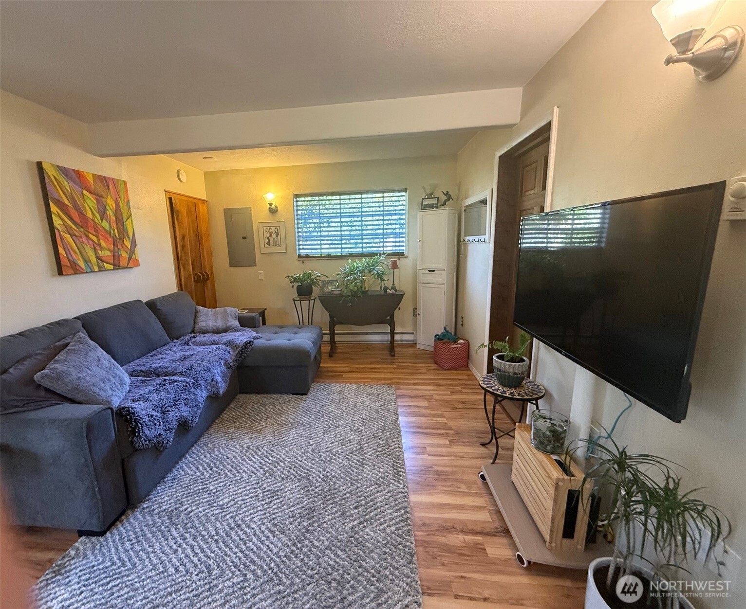 27006 U Street Property Photo 17