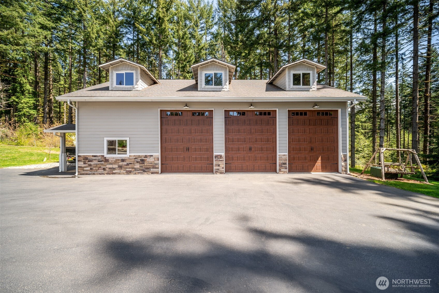411 Five Peaks Drive Property Photo 31